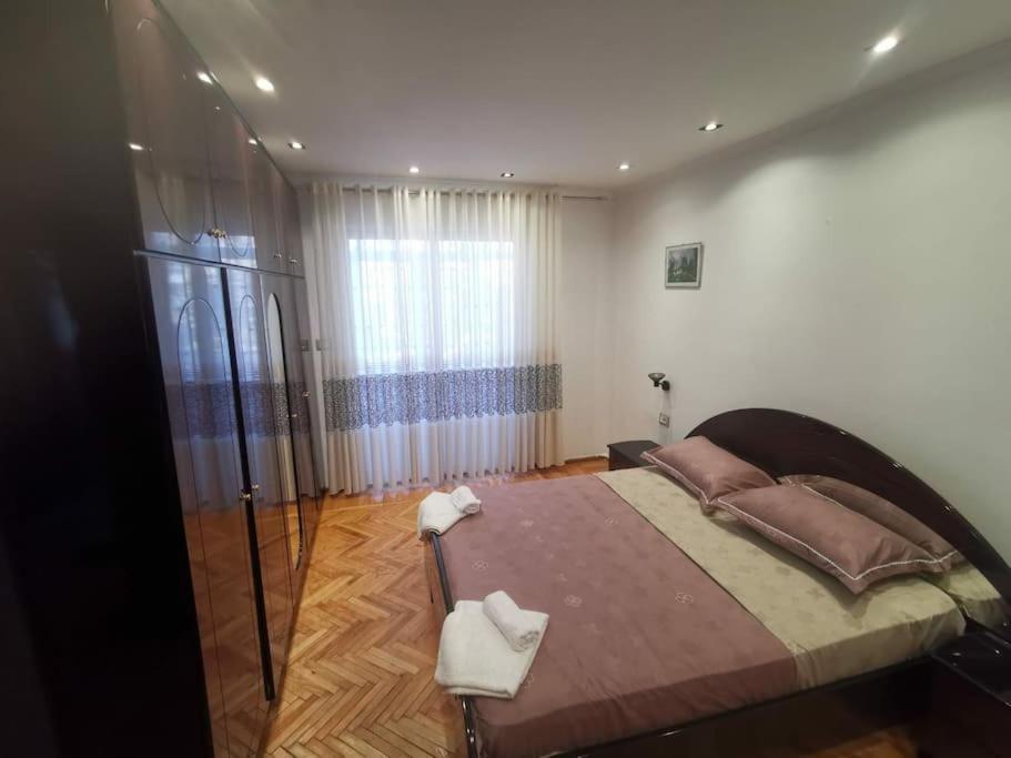 Rubi's Apartament Apartament *